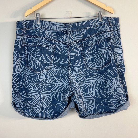 Lane Bryant Jean Shorts 20 Blue Floral Palm Leaf Cuffed Stretch Denim Womens New - Picture 6 of 10